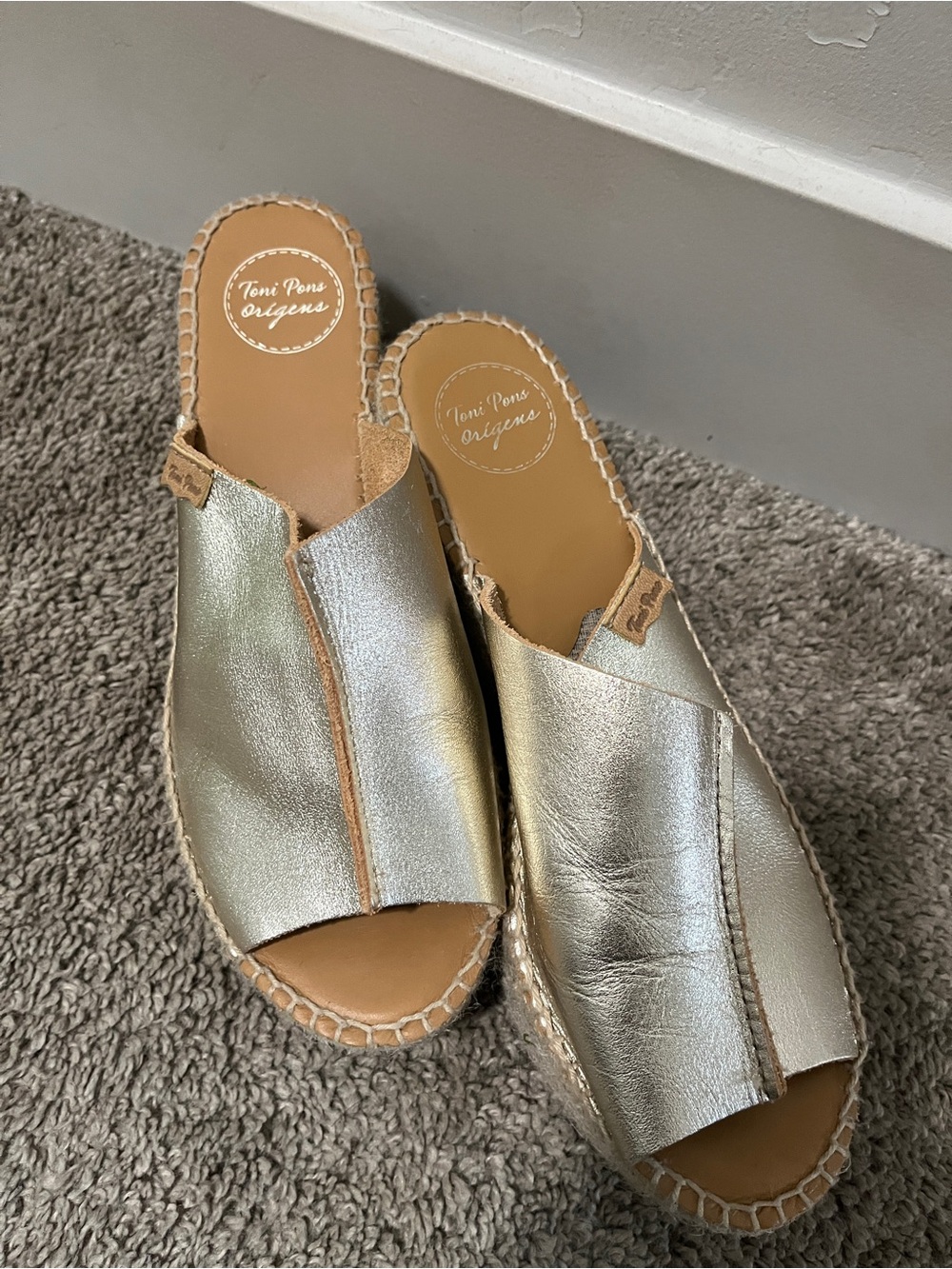 Gold Leather Slide Sandals - Women's